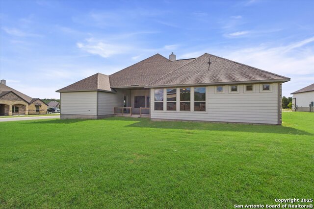 Listing photo id 41 for 287 Poe Parkway
