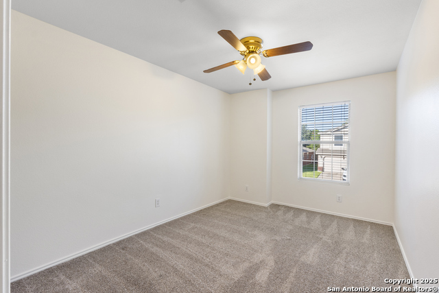 Image 18 of 30 For 12614 Carriage Blvd