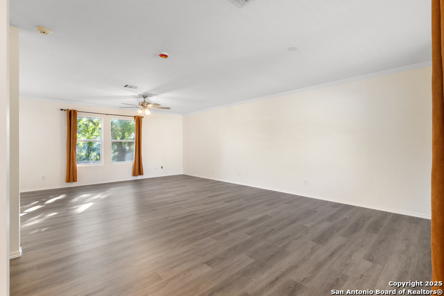 Image 6 of 30 For 12614 Carriage Blvd