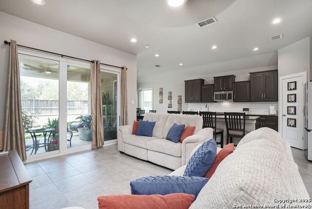 Image 4 of 16 For 2519 Merritt Vista