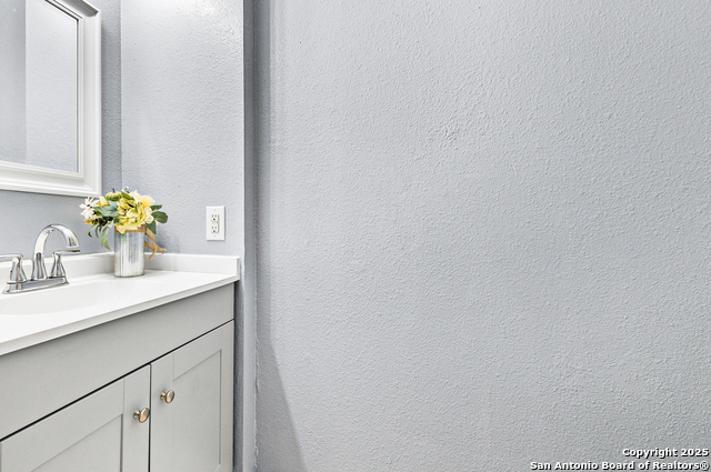 Image 14 of 33 For 9206 Dancove Drive