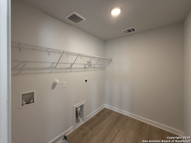 Listing photo id 28 for 7028 Sycamore Hollow