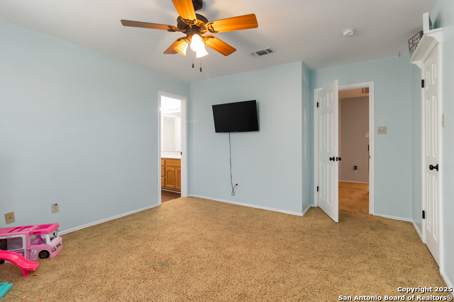 Image 29 of 47 For 230 Montwood