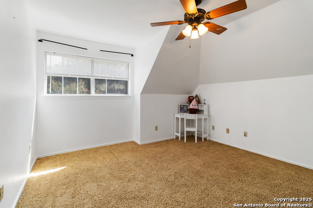 Image 31 of 47 For 230 Montwood