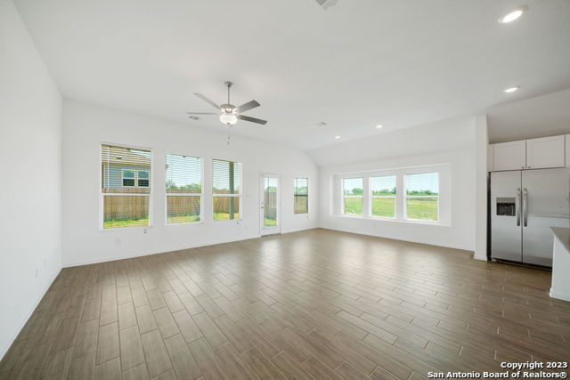 Image 14 of 31 For 6647 Brandy Path