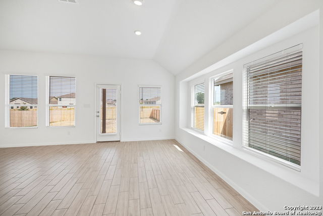 Image 17 of 31 For 6647 Brandy Path