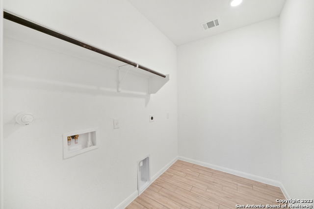 Image 26 of 31 For 6647 Brandy Path