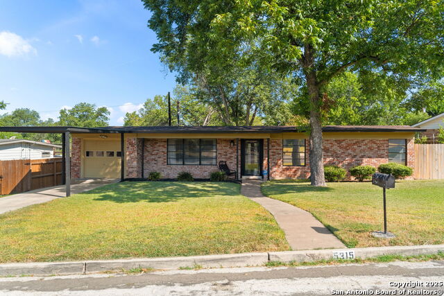 Image 3 of 26 For 5315 Arrowhead Dr