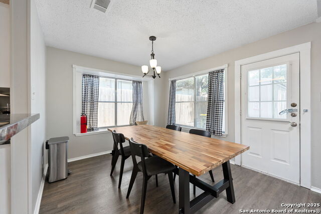 Image 11 of 45 For 2700 Hillview
