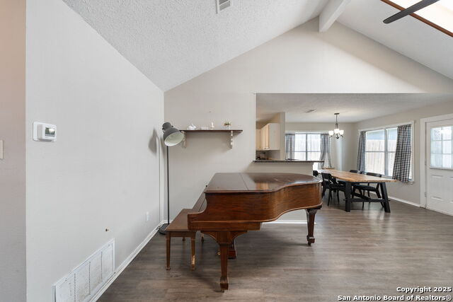 Image 3 of 45 For 2700 Hillview