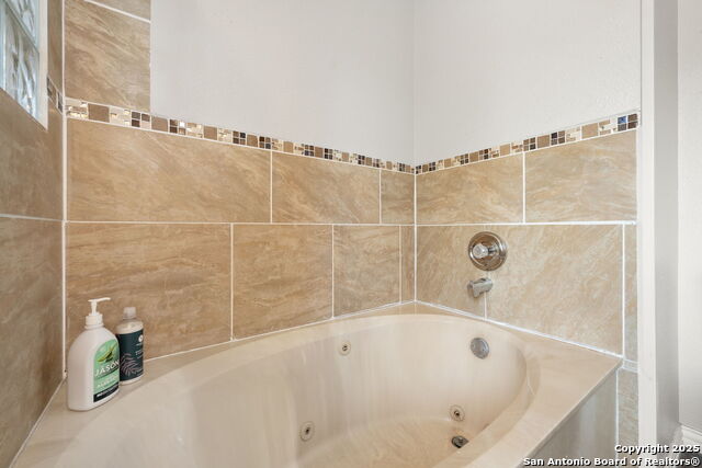 Image 32 of 45 For 2700 Hillview