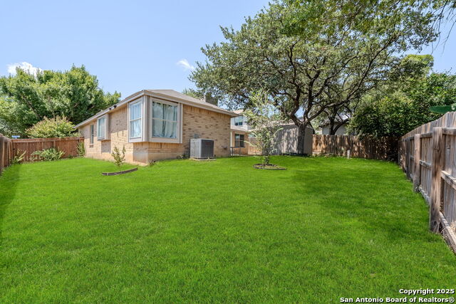 Image 37 of 45 For 2700 Hillview