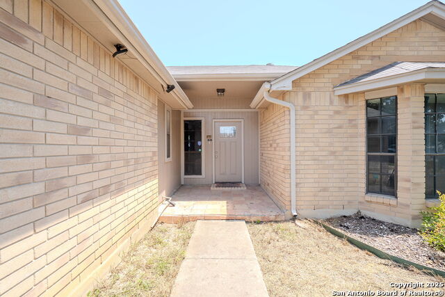 Image 40 of 45 For 2700 Hillview