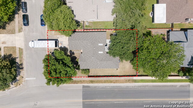 Image 42 of 45 For 2700 Hillview