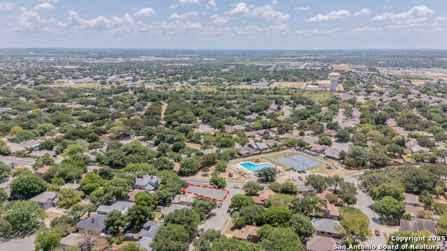 Image 43 of 45 For 2700 Hillview