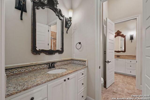 Listing photo id 30 for 324 Menger Springs