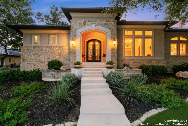 Listing photo id 54 for 324 Menger Springs