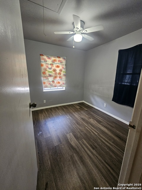 Listing photo id 7 for 5607 Wales