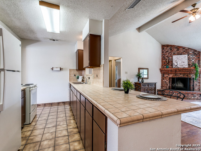 Image 9 of 18 For 6807 Brookfield