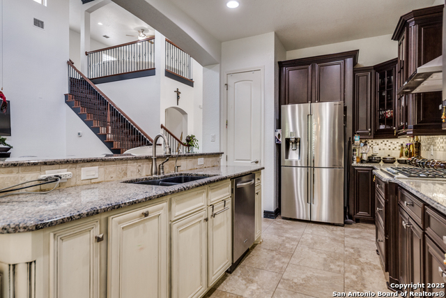 Image 10 of 25 For 2426 Dunmore Hill