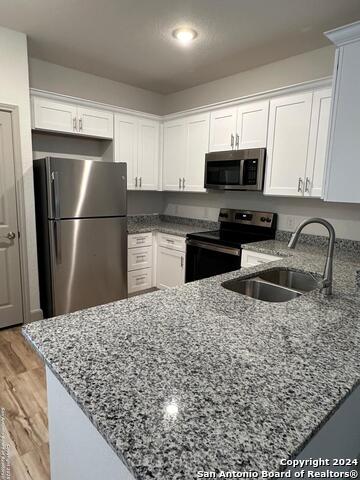 Image 4 of 15 For 10220 Eaglewood Nook  101