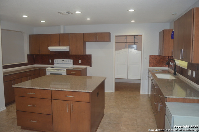 Image 13 of 40 For 14847 Lytle Somerset