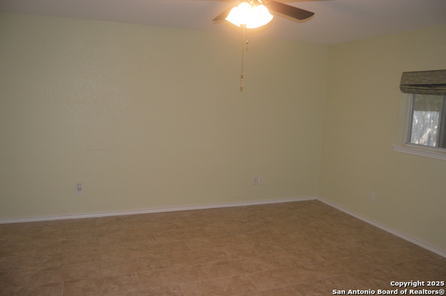 Image 18 of 40 For 14847 Lytle Somerset