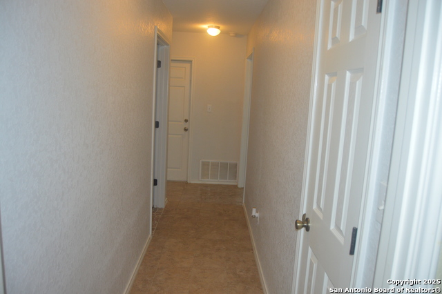 Image 24 of 40 For 14847 Lytle Somerset