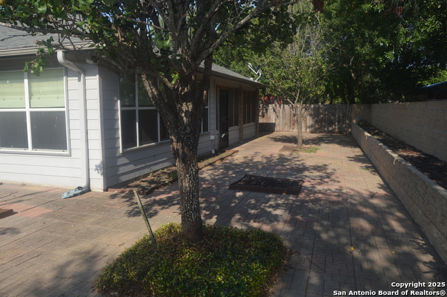 Image 37 of 40 For 14847 Lytle Somerset