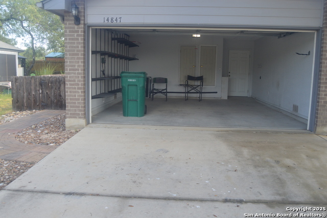 Image 4 of 40 For 14847 Lytle Somerset