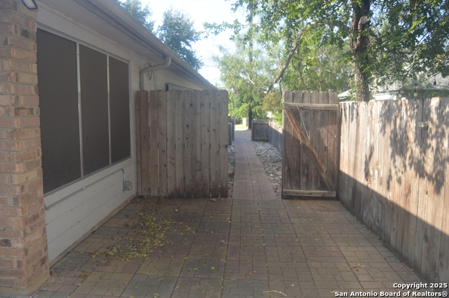 Image 40 of 40 For 14847 Lytle Somerset