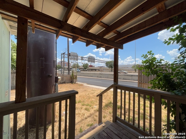 Image 17 of 18 For 222 Cadwallader St  2