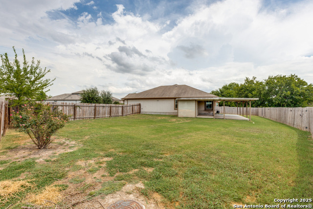 Listing photo id 20 for 19209 Nicole Ln
