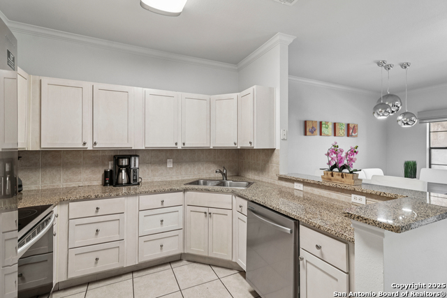 Image 11 of 36 For 6160 Eckhert Rd  Apt 3