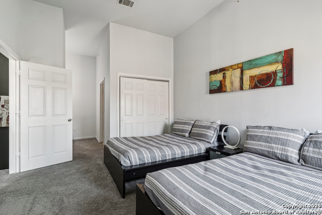 Image 19 of 36 For 6160 Eckhert Rd  Apt 3
