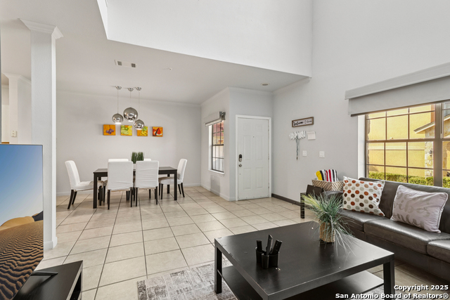 Image 6 of 36 For 6160 Eckhert Rd  Apt 3