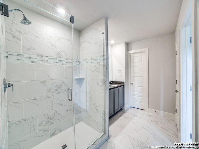 Image 11 of 34 For 16011 Babcock R  #12