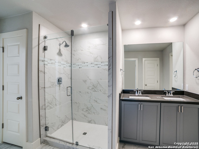 Image 12 of 34 For 16011 Babcock R  #12