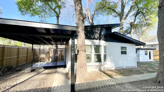 Image 10 of 50 For 1207 Elm Grove Rd
