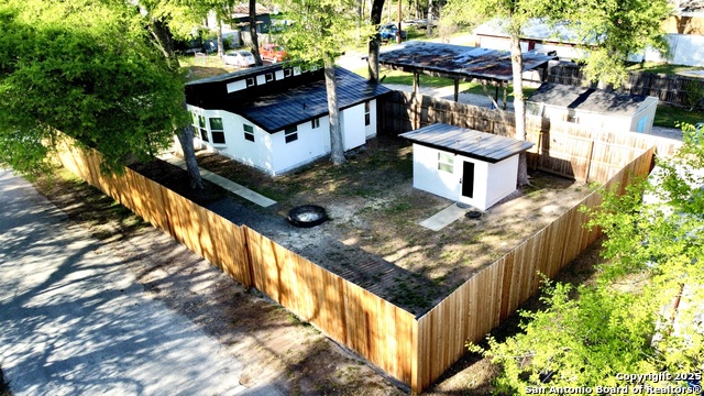 Image 3 of 50 For 1207 Elm Grove Rd