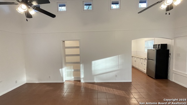Image 36 of 50 For 1207 Elm Grove Rd