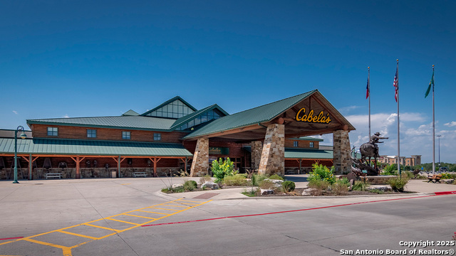 Listing photo id 18 for 308 Denali Drive