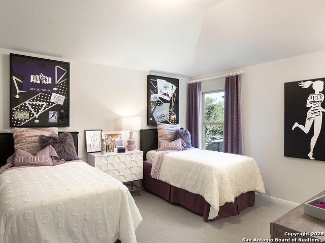 Image 8 of 12 For 943 Earp Blvd