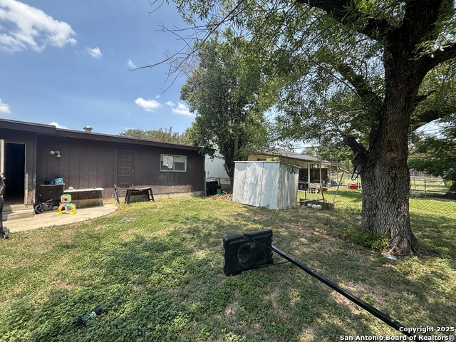 Image 17 of 31 For 7136 Larksong