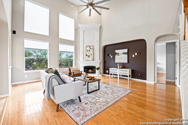Image 10 of 54 For 20803 Cliff Park