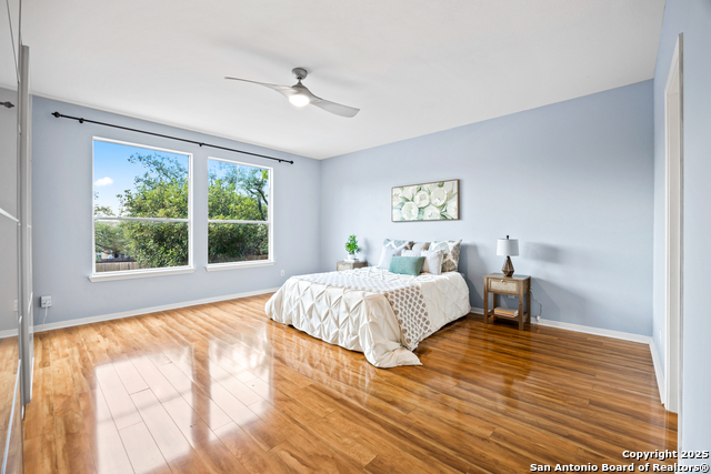 Image 15 of 54 For 20803 Cliff Park