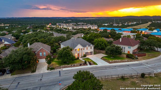 Image 3 of 54 For 20803 Cliff Park