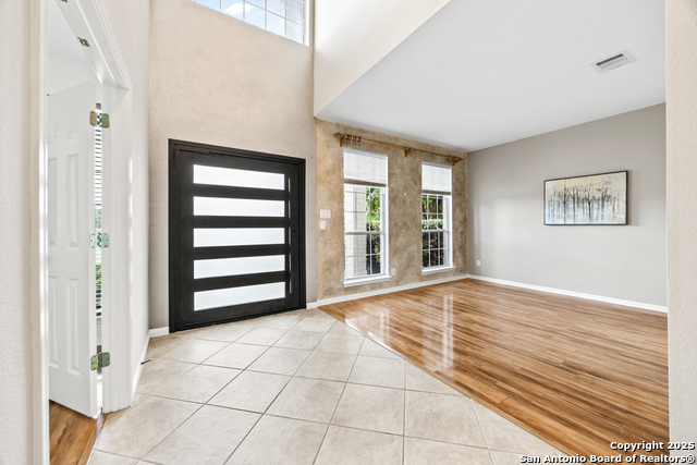 Image 7 of 54 For 20803 Cliff Park