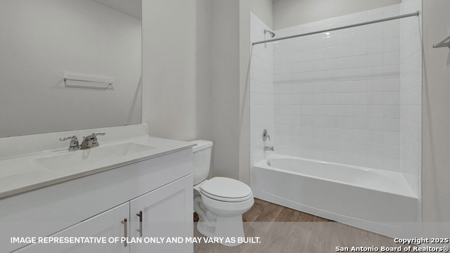 Listing photo id 5 for 246 Shenandoah Drive