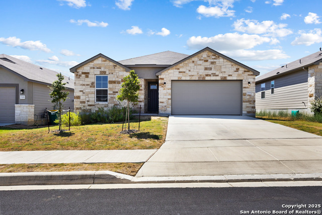 Details for 7333 Walkers Loop, San Antonio, TX 78233